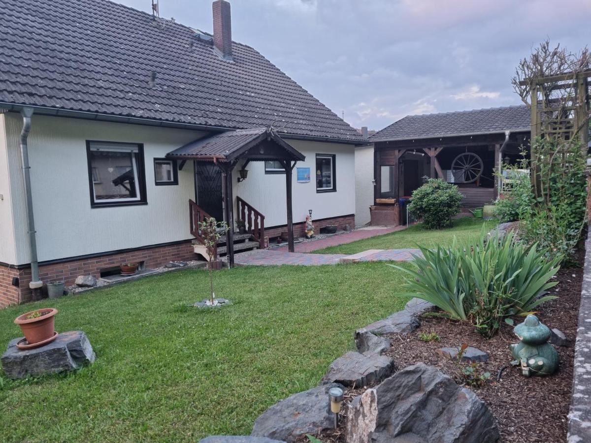 Ferienwohnung Melina Hemfurth-Edersee Dış mekan fotoğraf